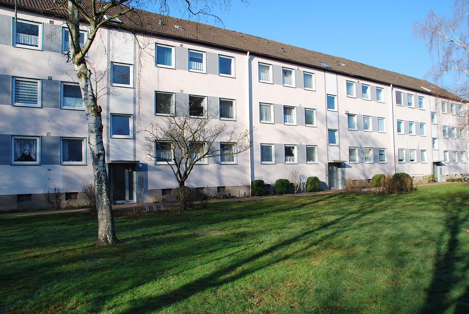 Daimlerstraße 1-11